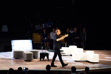 Teddy Cruz at reSITE 2017. (c) Tomas Princ